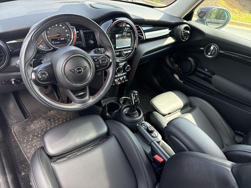 Midnight Black Metallic 2020 MINI Hardtop Cooper S