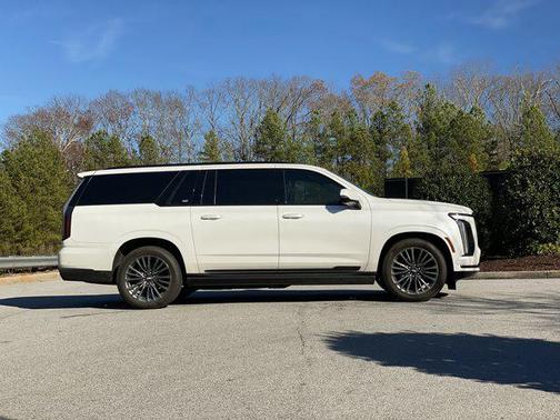 2025 Cadillac Escalade ESV Sport Platinum
