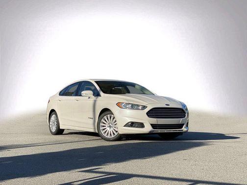 2015 Ford Fusion Hybrid SE