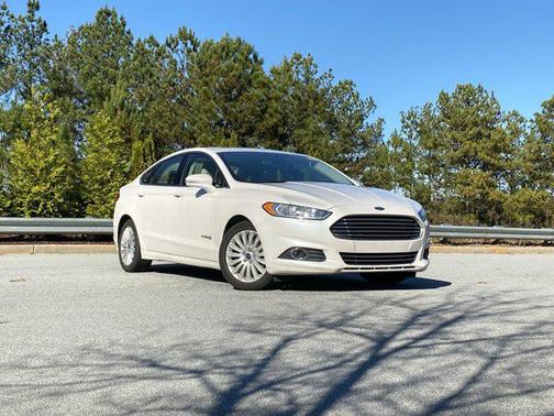 2015 Ford Fusion Hybrid SE