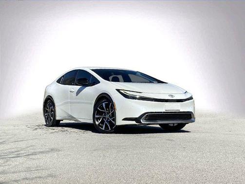 2025 Toyota Prius Plug-In Hybrid XSE