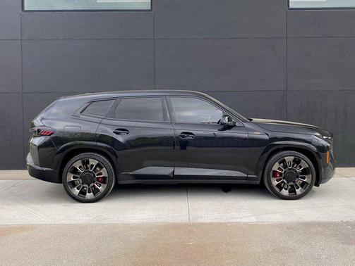 Black Sapphire Metallic 2023 BMW XM Sports Activity Vehicle