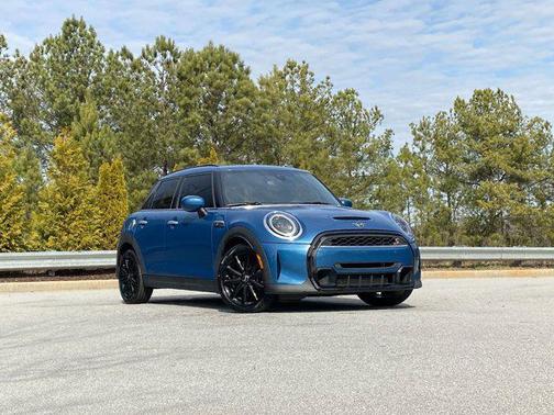 2022 MINI Hardtop Cooper S