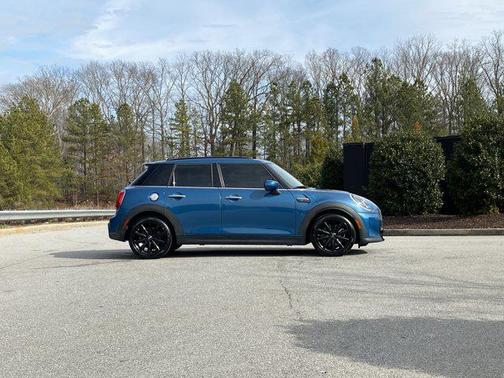 2022 MINI Hardtop Cooper S