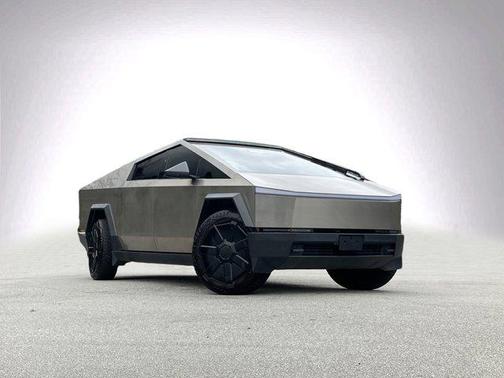 2024 Tesla Cybertruck Cyberbeast