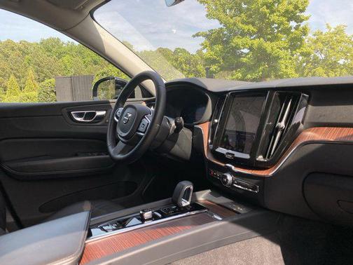 Gray 2024 Volvo XC60 B5 Plus Dark Theme