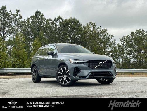 2024 Volvo XC60 B5 Plus Dark Theme