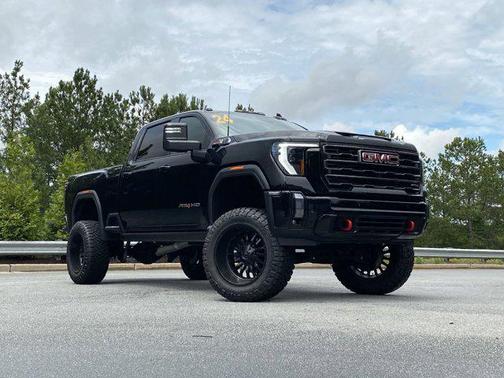 2024 GMC Sierra 2500 AT4