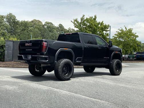 2024 GMC Sierra 2500 AT4