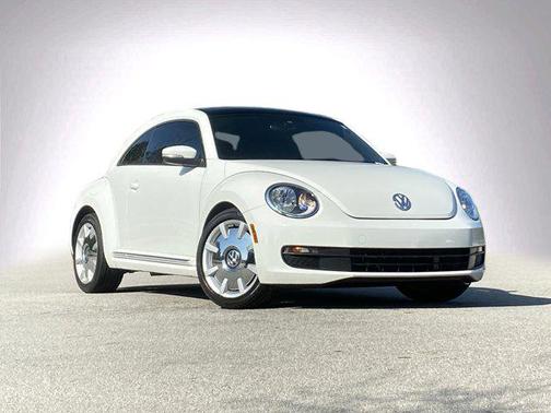 2016 Volkswagen Beetle 1.8T SEL