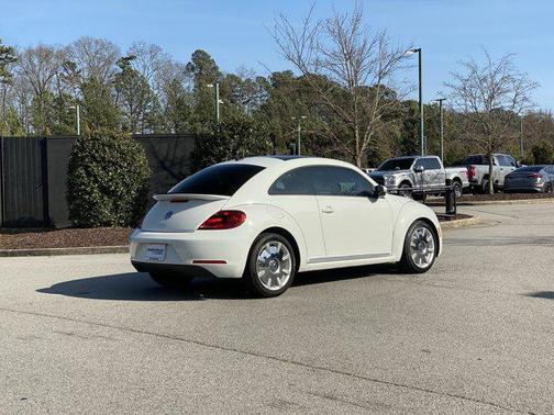 2016 Volkswagen Beetle 1.8T SEL