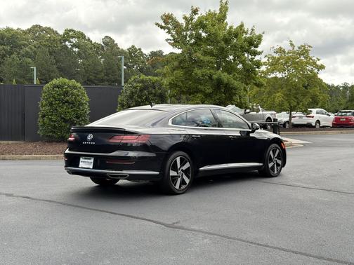 Deep Black Pearl 2021 Volkswagen Arteon 2.0T SE
