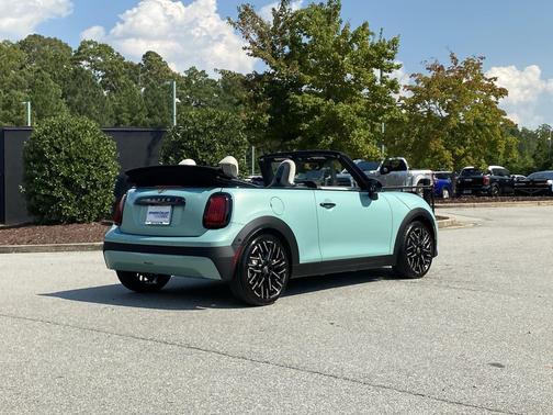 Ocean Wave Green Metallic 2026 MINI Convertible Cooper S
