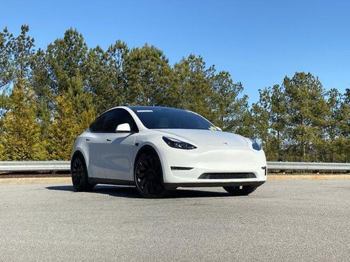 2023 Tesla Model Y Performance Dual Motor All-Wheel Drive