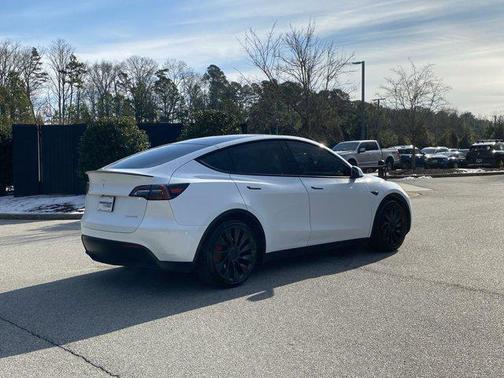 2023 Tesla Model Y Performance Dual Motor All-Wheel Drive