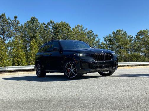 Black Sapphire Metallic 2026 BMW X5 M60i