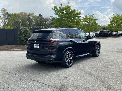 Black Sapphire Metallic 2026 BMW X5 M60i