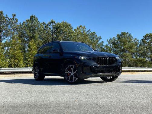 Black Sapphire Metallic 2026 BMW X5 M60i