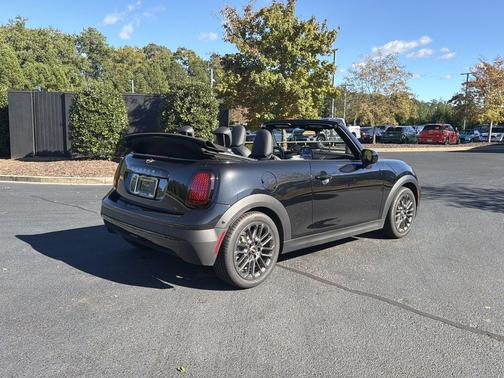 Midnight Black II Metallic 2026 MINI Convertible Cooper S