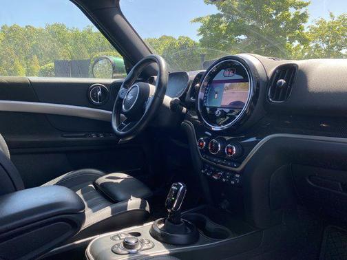 British Racing Green IV Metallic 2024 MINI Countryman Cooper S ALL4