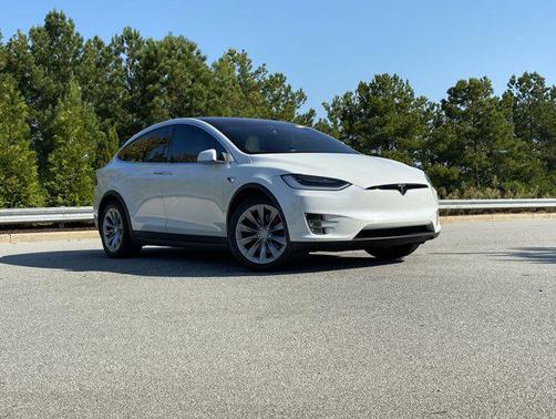 2020 Tesla Model X Long Range Plus Dual Motor All-Wheel Drive