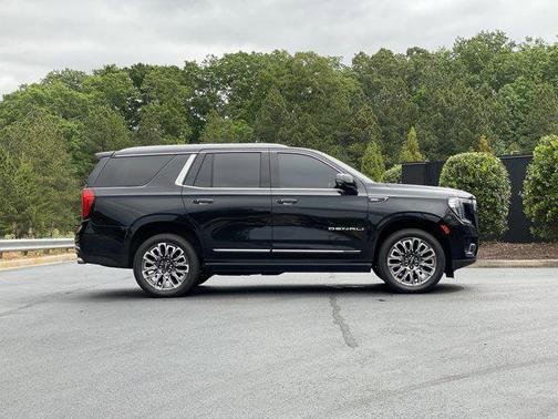 Onyx Black 2023 GMC Yukon Denali Ultimate