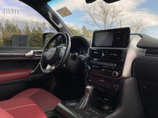 2023 Lexus GX 460 Premium
