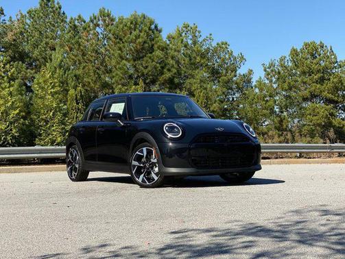 2026 MINI Hardtop Cooper