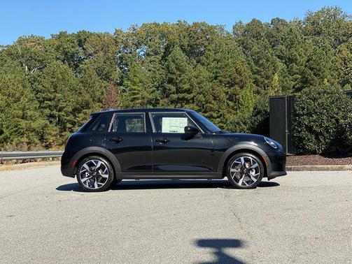 2026 MINI Hardtop Cooper