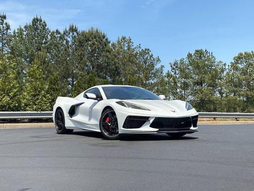 Arctic White 2020 Chevrolet Corvette Stingray w/2LT
