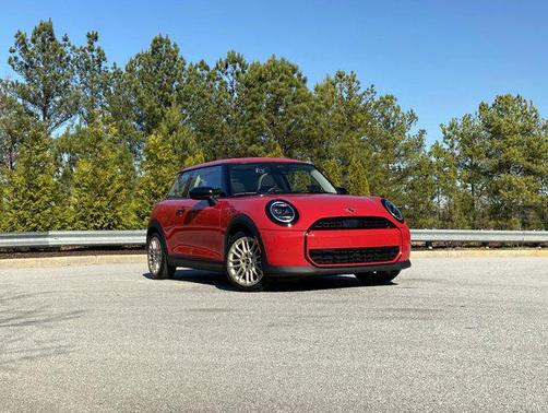2025 MINI Hardtop Cooper