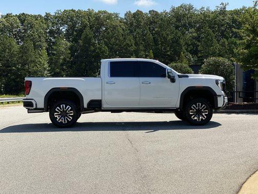 2025 GMC Sierra 3500 Denali