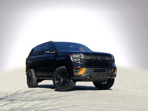 2025 Ford Expedition Tremor