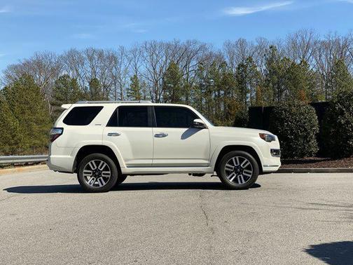 2022 Toyota 4Runner Limited