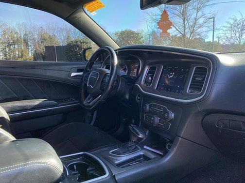 2022 Dodge Charger Scat Pack