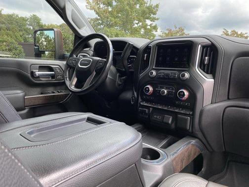 2022 GMC Sierra 3500 Denali