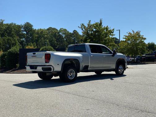 2022 GMC Sierra 3500 Denali
