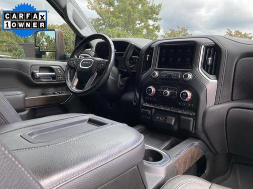 2022 GMC Sierra 3500 Denali