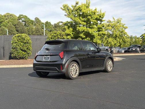 Midnight Black II Metallic 2025 MINI Hardtop Cooper S