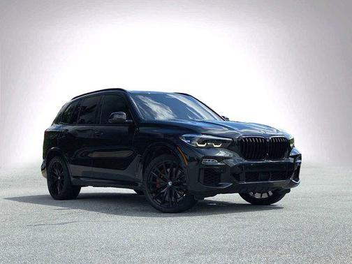 2021 BMW X5 M50i
