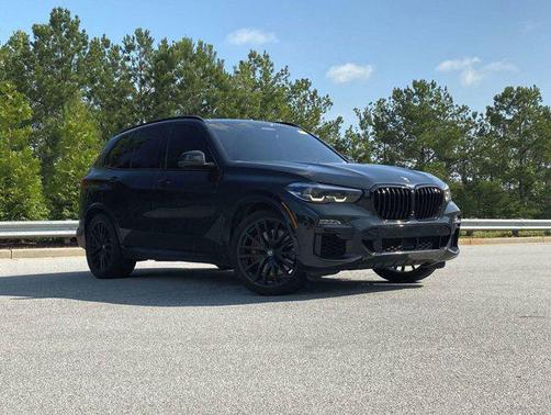 2021 BMW X5 M50i