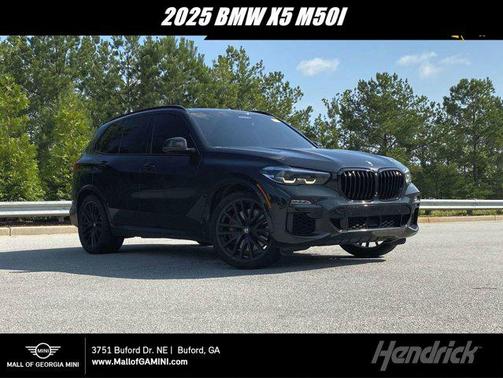 2021 BMW X5 M50i