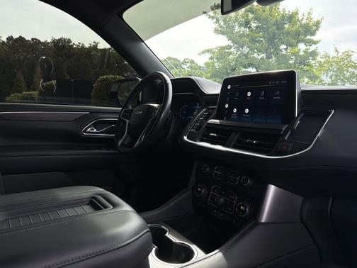 Summit White 2022 Chevrolet Tahoe LT