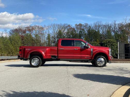 2024 Ford F-450 Limited