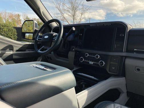 2024 Ford F-450 Limited