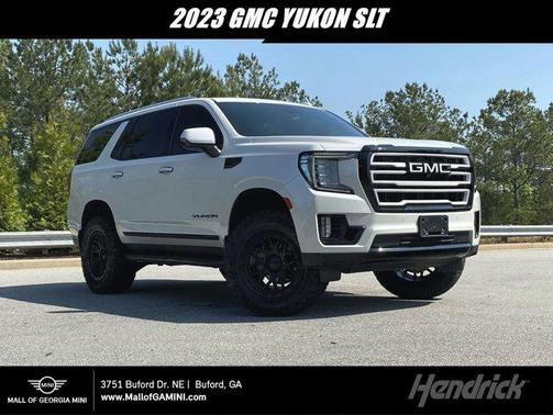2023 GMC Yukon SLT