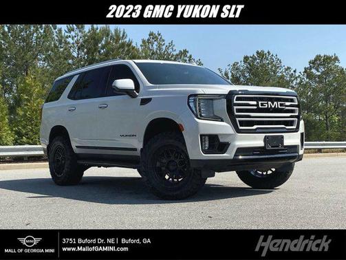 2023 GMC Yukon SLT