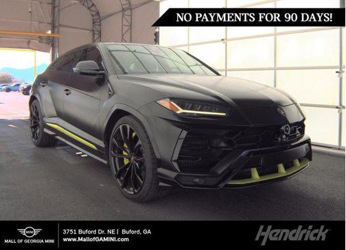 2022 Lamborghini Urus Graphite Capsule