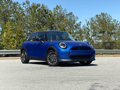 2025 MINI Hardtop Cooper