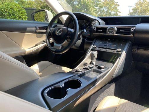 2019 Lexus IS 300 Base